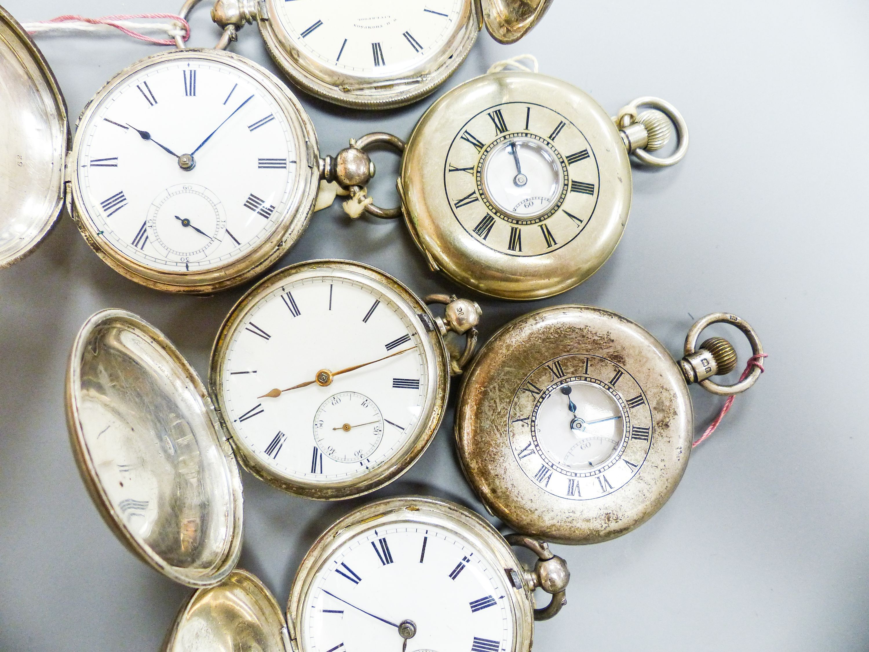 Four Victorian silver keywind full hunter pocket watches and two silver keyless half hunter pocket watches.